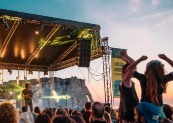 Hello Birds Festival Etretat