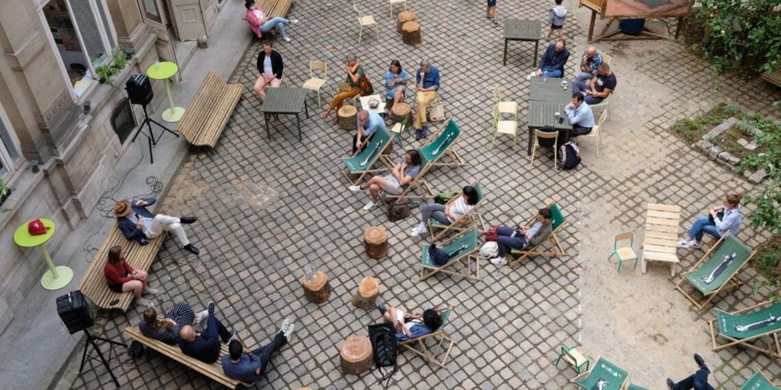 À Paris, des « apéros circulaires » à l’Académie du Climat pour repenser l’écologie au quotidien