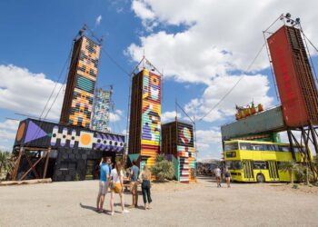 Transfert Le Grand Bazar ©Romain Charrier