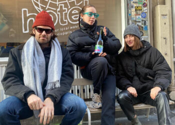 Gogo Green sort sa première compile accompagnée d&rsquo;une bouteille de vin nature