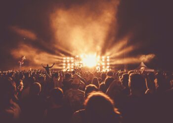 Freeform Full support