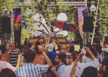 Près de Paris, le festival Amapola mêle électro, écologie et féminisme en pleine forêt