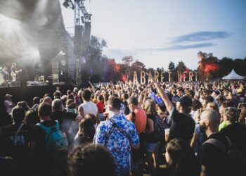 Cabaret Vert : « On peut rendre la transformation écologique épanouissante et excitante »
