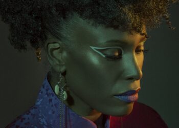 Sandra Nkaké : « J’ai choisi la musique parce que c’est un médium qui fait du bien, qui nous relie »