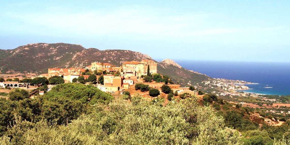 En Corse, le tourisme doit désormais s’adapter aux effets du changement climatique