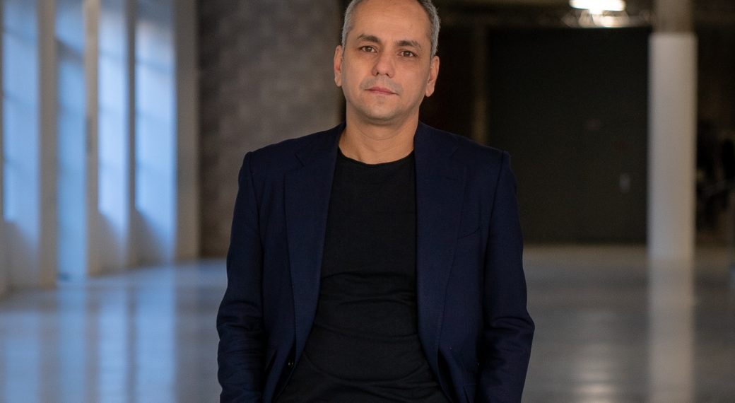 « Je trouve ça intéressant que le Palais de Tokyo soit bousculé par les enjeux sociétaux et environnementaux » – Guillaume Désanges