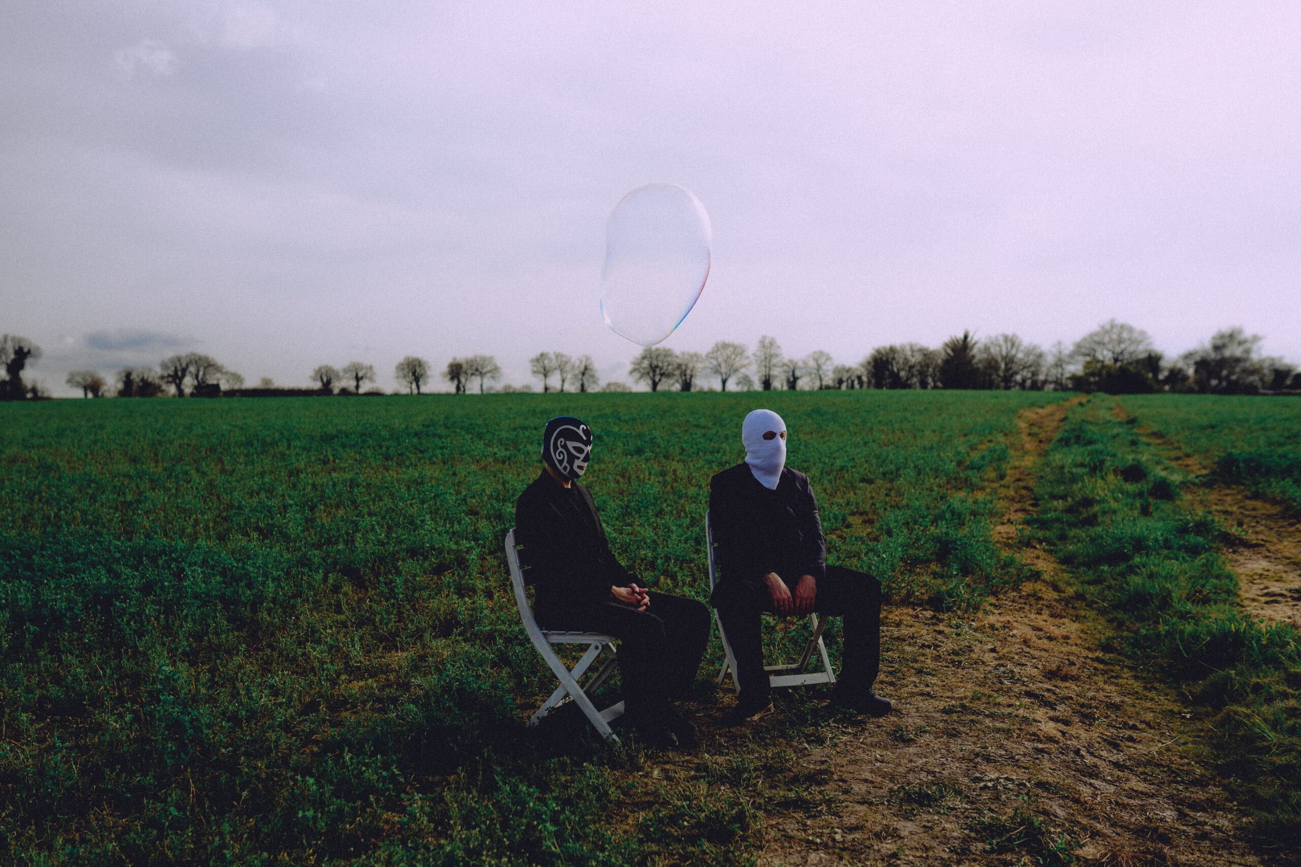 Image issue du dernier clip de Cabadzi « Poudirère », sorti le 16 avril ©Ameline Vildaer